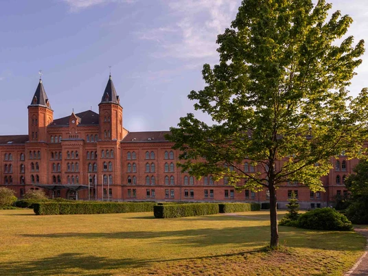 Neues Rathaus Celle Neues Rathaus CelleNew Town Hall