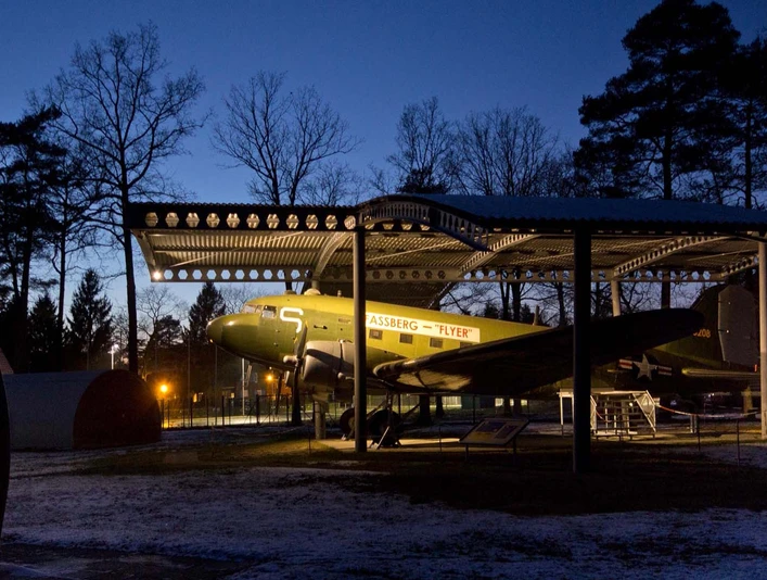 Erinnerungsstätte Luftbrücke Berlin Erinnerungsstätte Luftbrücke BerlinMemorial Site to the Berlin Air Lift