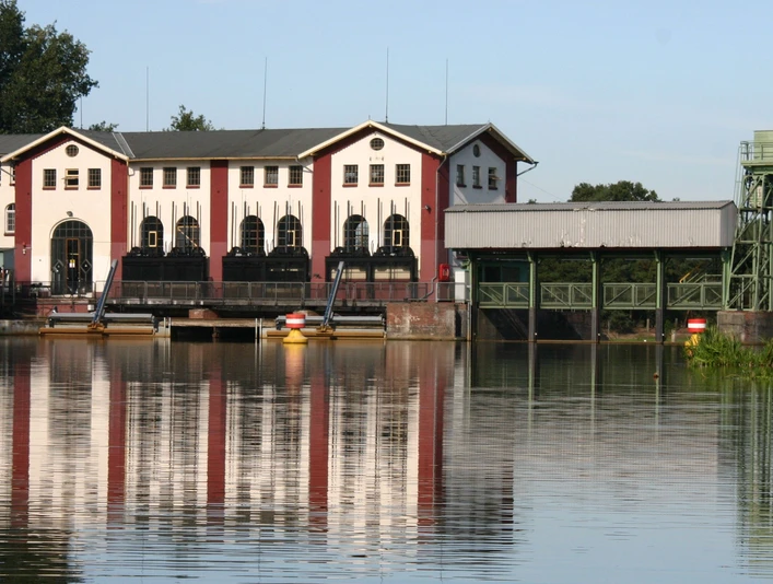 Wasserkraftwerk Oldau Wasserkraftwerk OldauThe Hydro-power Plant at Oldau