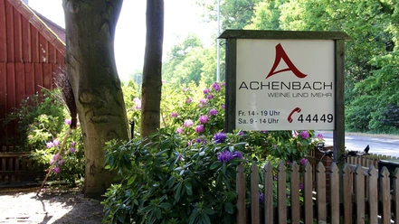 celle-achenbach-weine-verkaufsmobil-werbeschild