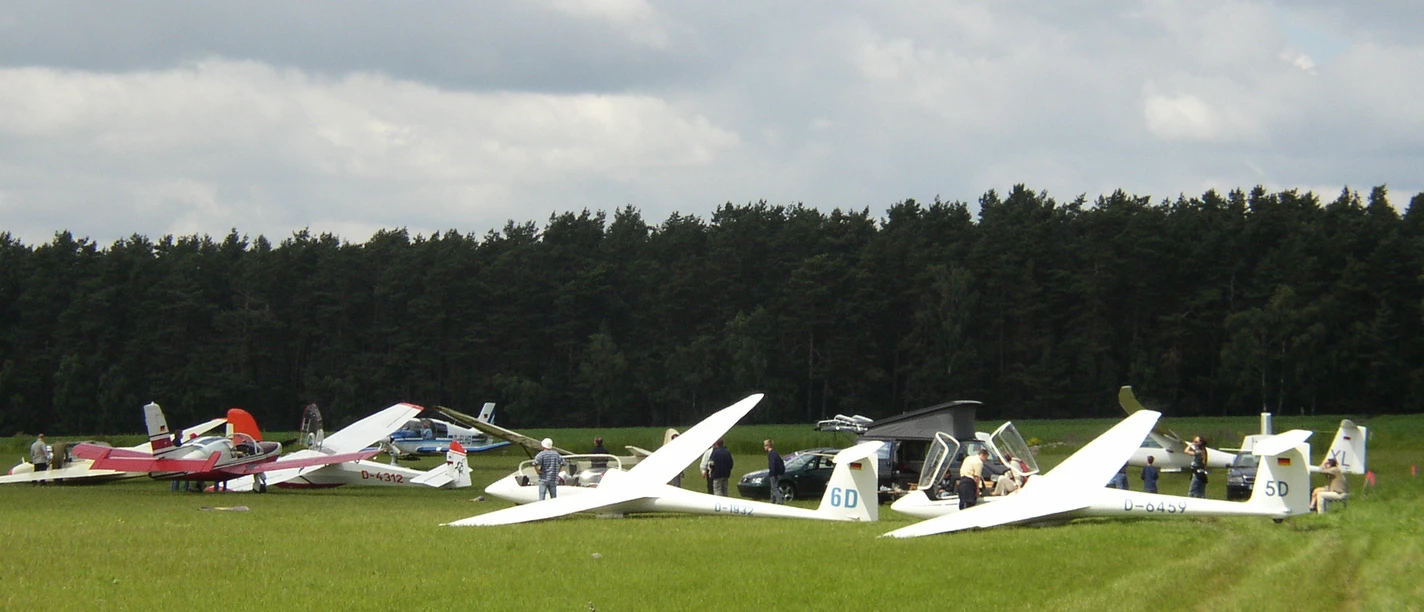 Segelflugzeuge Südheide Gifhorn Segelflugzeuge in der Südheide Gifhorn