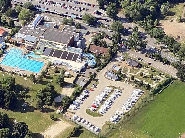 Celler Wohnmobilstellplatz, Luftaufnahme Celler Wohnmobilstellplatz, Luftaufnahme