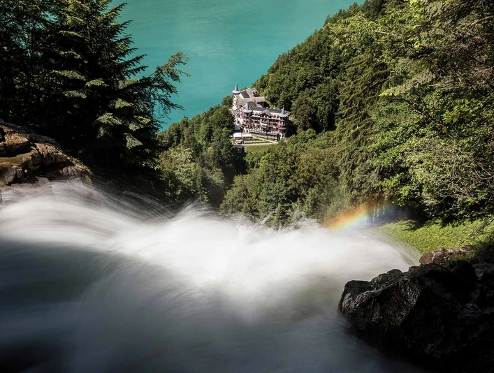 brienz-giessbach-wasserfaelle-ausblick