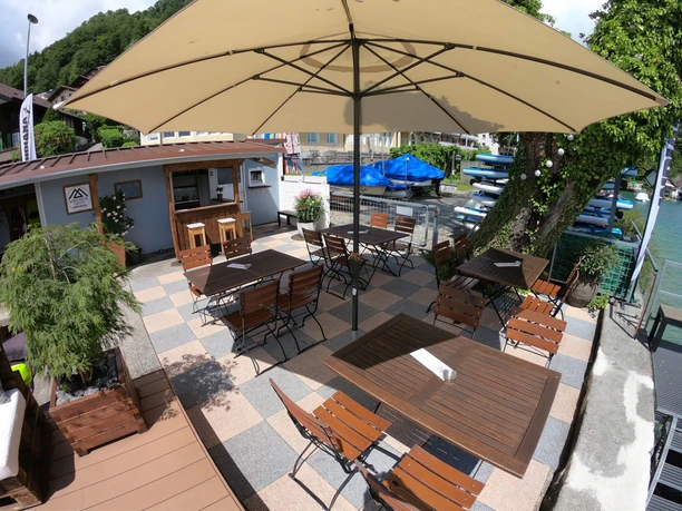 gunten-wakehouse-wakeboard-sommer-restaurant