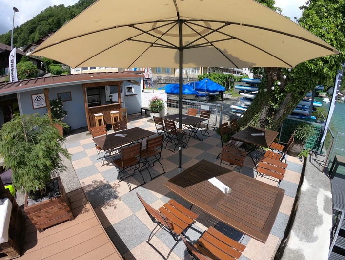 gunten-wakehouse-wakeboard-sommer-restaurant