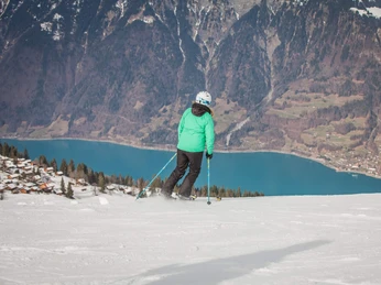 axalp-skigebiet-skifahren-winter-winteraktivitaet