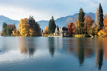 thun-aare-herbst-aarequai-aussicht