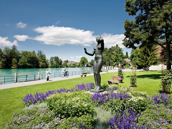 thun-brahmsquai-brahmsstatue