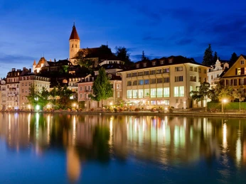 thun-aarequai-aare-abendstimmung-lichter