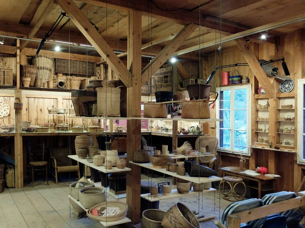 thun-flechtmuseum-ausstellung-pick-nick-koerbe