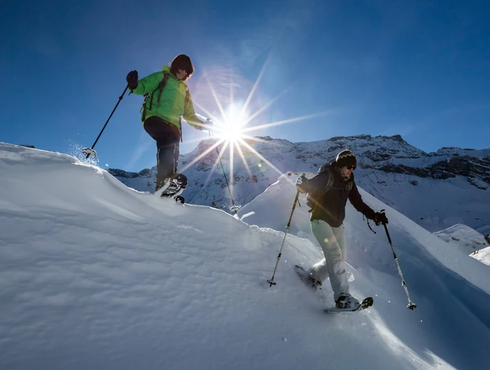 alpinschule-bergfalke-thun-winter-schneeschuh-tour