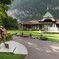 interlaken-kursaal-park-hauptbild-sommer-statue
