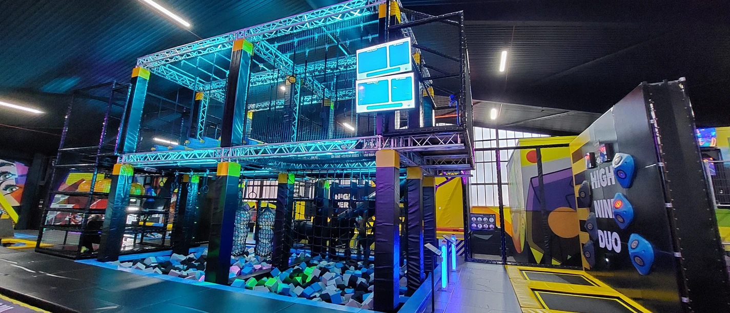 Das Bild zeigt das Megabounce von innen