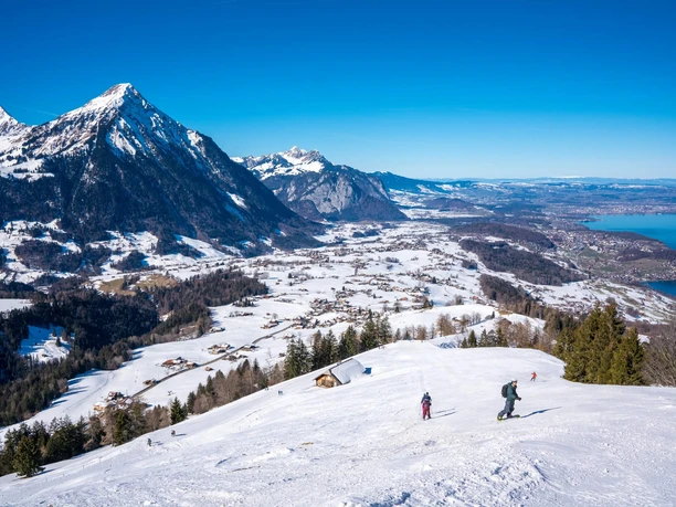 aeschi-skifahren-skigebiet-winter-wintersport