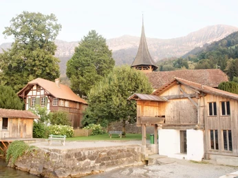 leissigen-alte-sagi-museum-thunersee