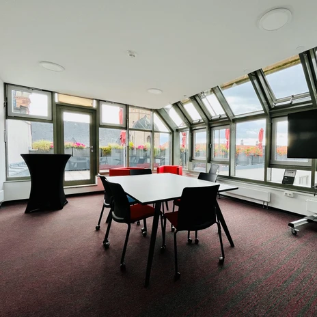 Wintergarten meeting room at the event venue Lancaster University | Leipzig Convention Bureau Wintergarten meeting room at the event venue Lancaster University – presented by Leipzig Convention Bureau