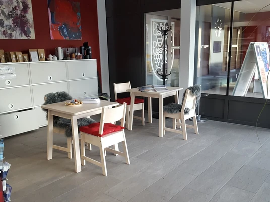 hilterfingen-hhot-tourismusbuero