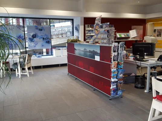 hilterfingen-tourismusbuero-beratung