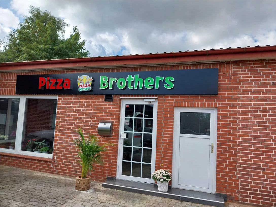Pizza Brothers aussen.jpg