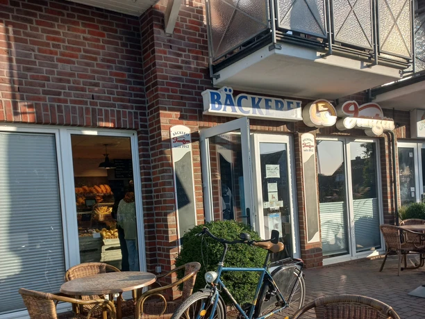 Bäckerei Jantzen Burhave.jpg
