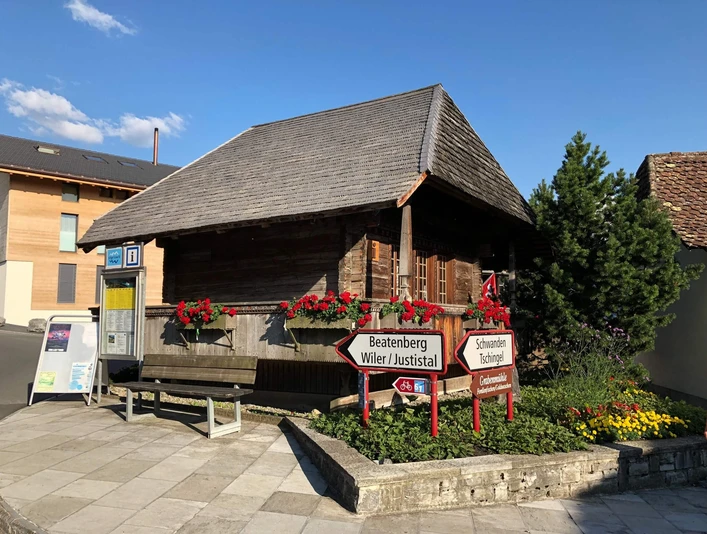 sigriswil-sommer-tourist-information-haus