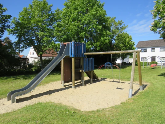 Spielplatz in der Siedlung
