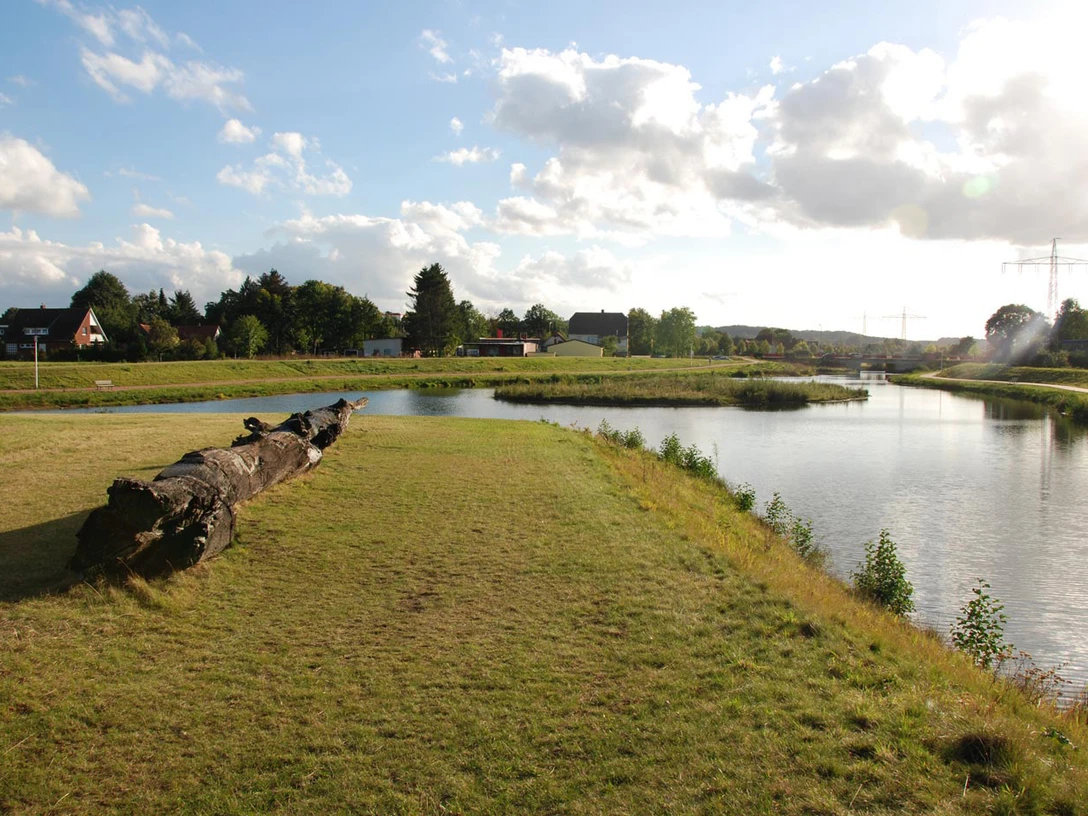 hvv_am_hasesee.jpg Heimat- und Verkehrsverein Bramsche Hasesee