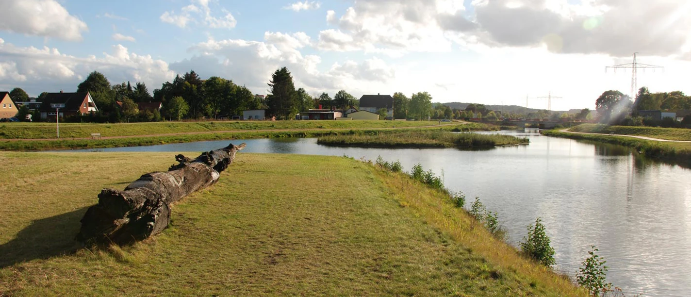 hvv_am_hasesee.jpg Heimat- und Verkehrsverein Bramsche Hasesee