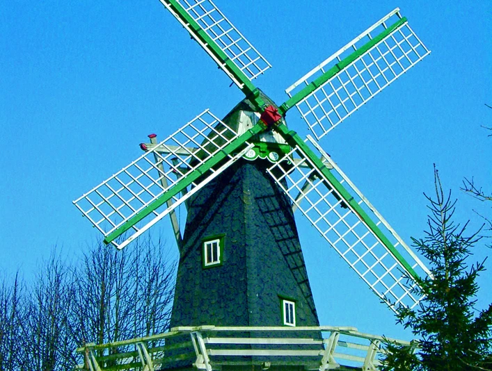 Dellstedter Bauernwindmühle