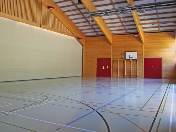 Large gymnasium in the Wiriehorn sports hall