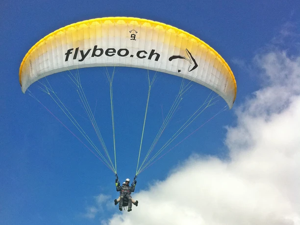 Parapente avec timetofly.ch (successeur de l'école de vol DT)