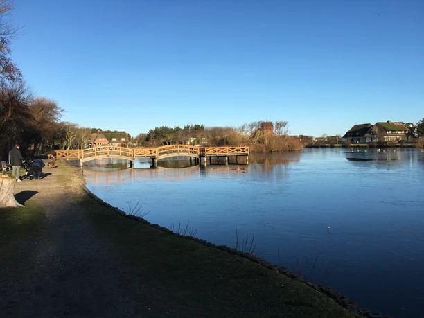 Dorfteich Wenningstedt Podest