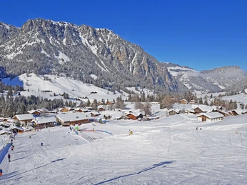 Grimmialp land of milk and honey with Egg children's lift