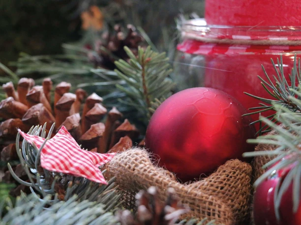 Exposition de Noël dans la salle polyvalente d'Oey