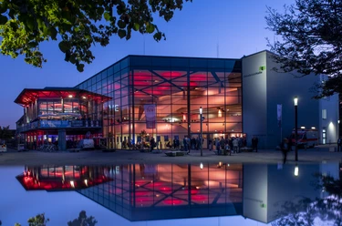 Osnabrück Hall illuminated at night