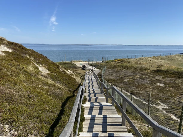 Holztreppe an der Hörnumer Nehrung