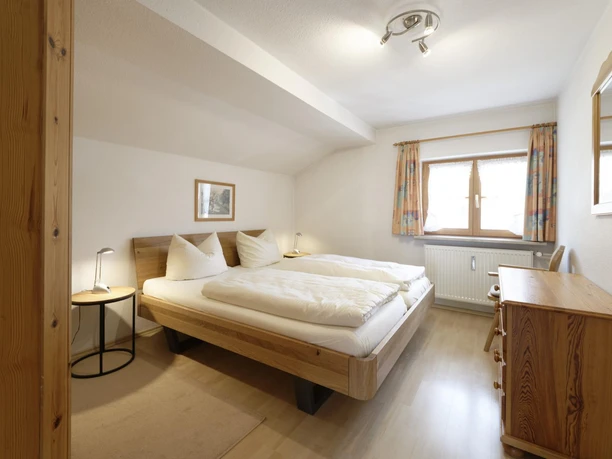 Schlafzimmer (1)