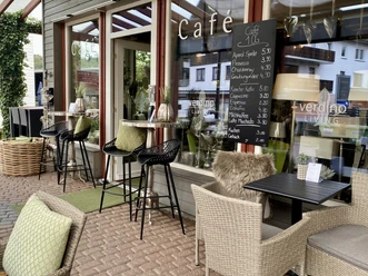 Café 3.jpg