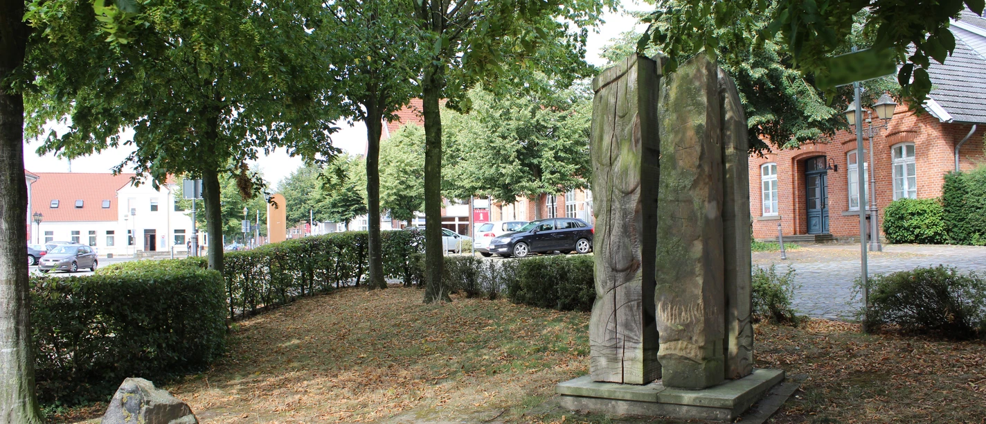 Vierfalt - Denkmal Bersenbrück Vierfalt - Denkmal Bersenbrück