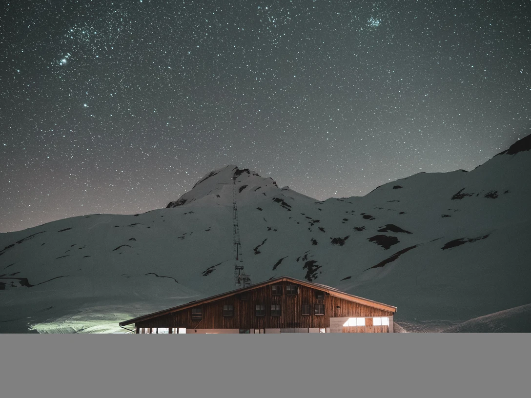 Pistenbully-Erlebnis Brienzer Rothorn.jpg Übernachten im Berghaus Eisee und die Pisten präparieren