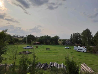 Camping- und Wohnmobilplatz am Hotel auf der Hohe in Ballenstedt Camping- und Wohnmobilplatz am Hotel auf der Hohe in Ballenstedt