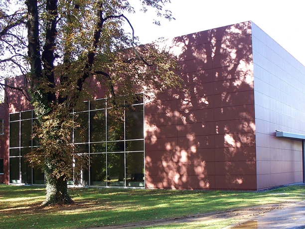 Bild: Peter Tuma und die Musik spielt dazu