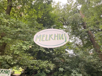 melkhus.jpg