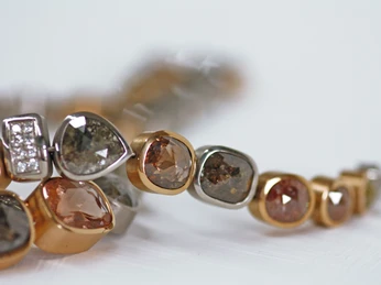 Schweizer Atelier Dünne