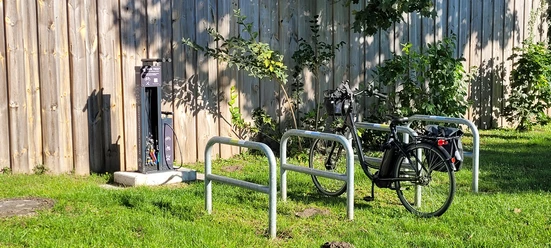 FahrradreparaturGrDenkte1.jpg