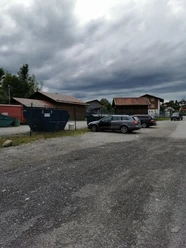 Parkplatz Mühlbach unkenntlich.jpg