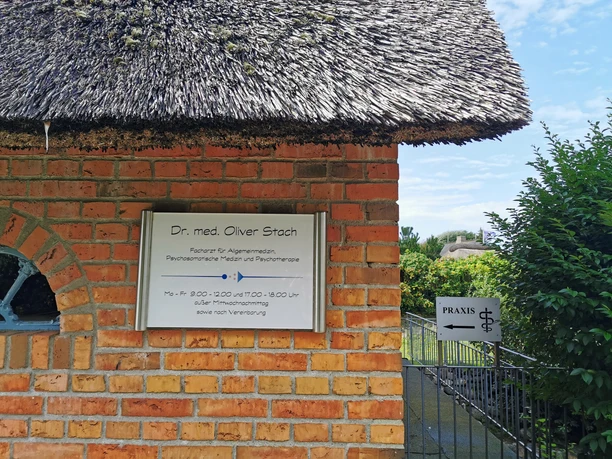 Dr. med. Oliver Stach in Kampen