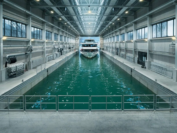 thun-bls-schifffahrt-werftbesichtigung