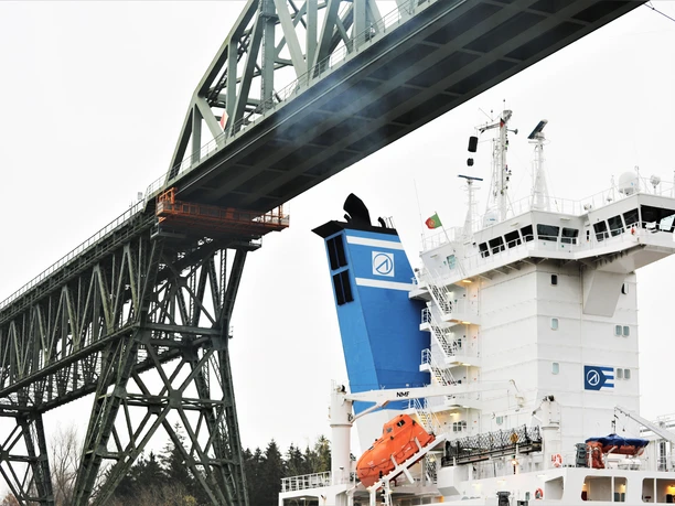 Eisenbahnbrücke Hochdonn