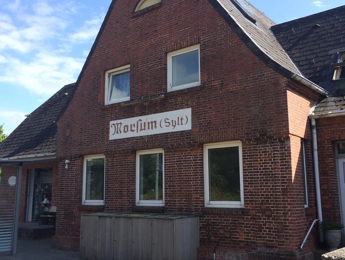 Morsumer Bahnhofsgebäude